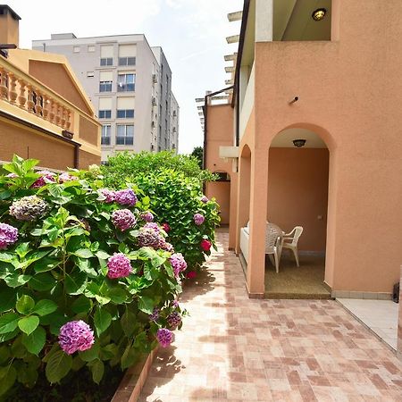 Mg Apartments And Rooms ブドヴァ エクステリア 写真