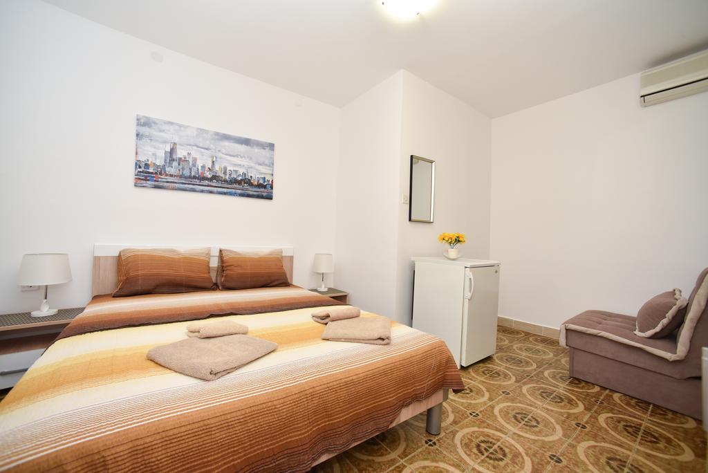 Mg Apartments And Rooms ブドヴァ エクステリア 写真