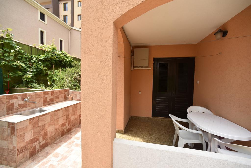 Mg Apartments And Rooms ブドヴァ エクステリア 写真